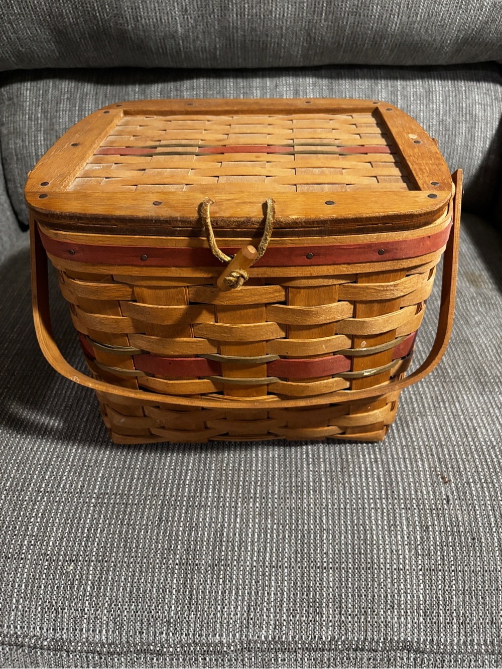 Longaberger 1988 Square Picnic Basket with Red Accent